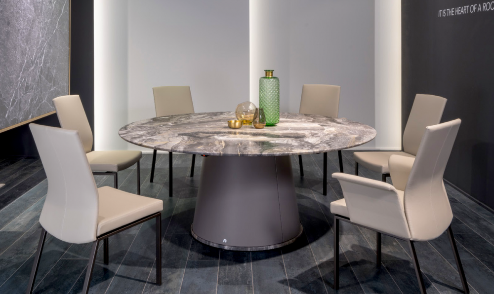 DINING TABLE TADAO 1515-III BY PETER DRAENERT 2004