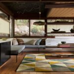 CACTUS FLOWER I RUG OF 47% WOOL, 42% BERBER WOOL AND 11% DULL SILK BY EDWARD FIELDS