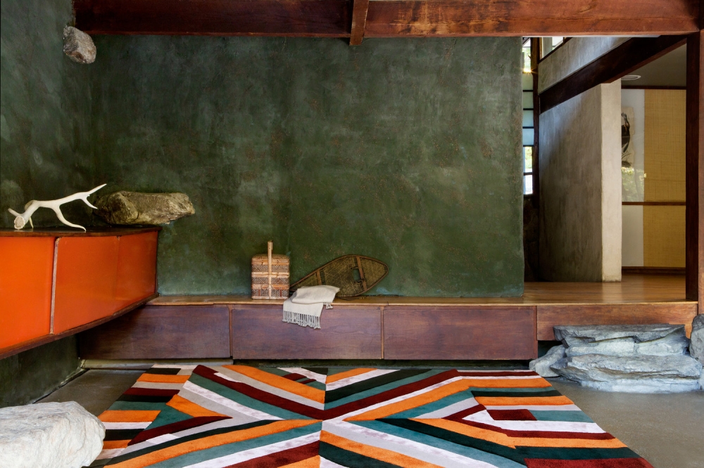 RICOCHET I RUG OF 81% WOOL AND 19% DULL SILK BY EDWARD FIELDS