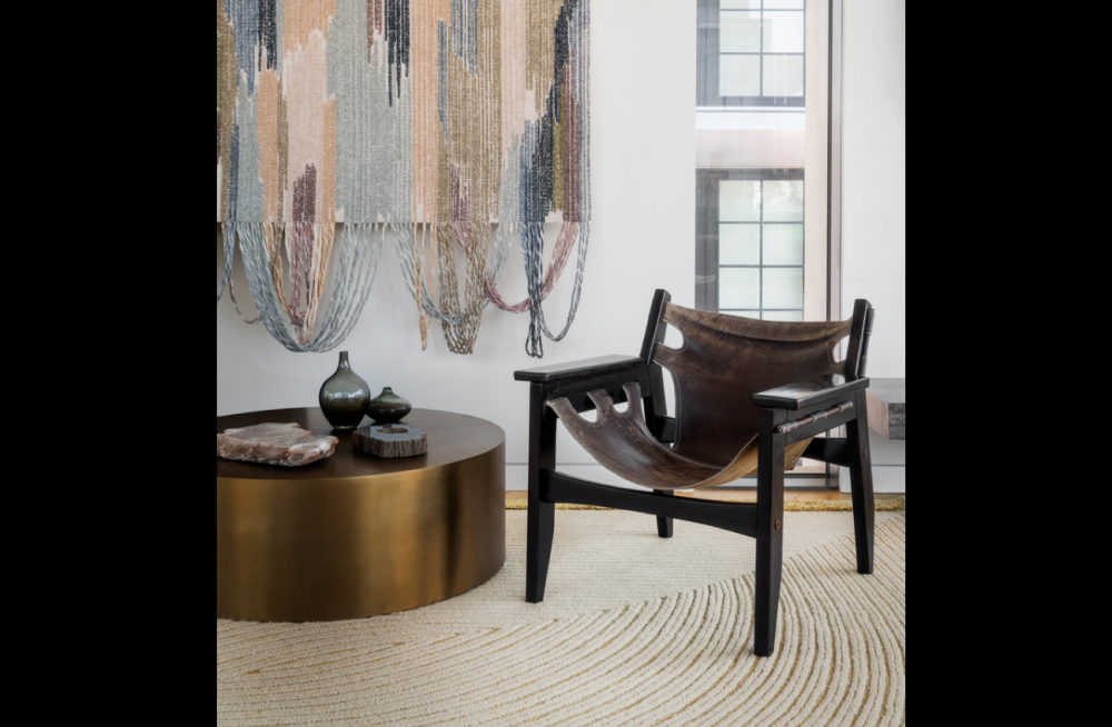 TWILIGHT HAZE I RUG OF 85% WOOL, 11% SILK AND 4% FINE LUREX BY EDWARD FIELDS