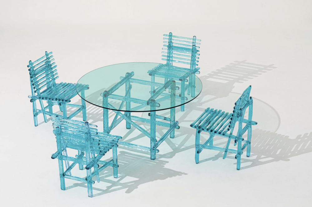 A'MARE table designed by  JACOPO FOGGINI.