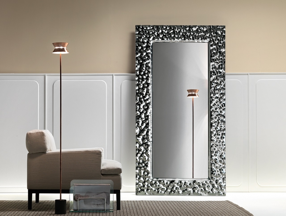 VENUS MIRROR IN FUSED GLASS BY VITTORIO LIVI